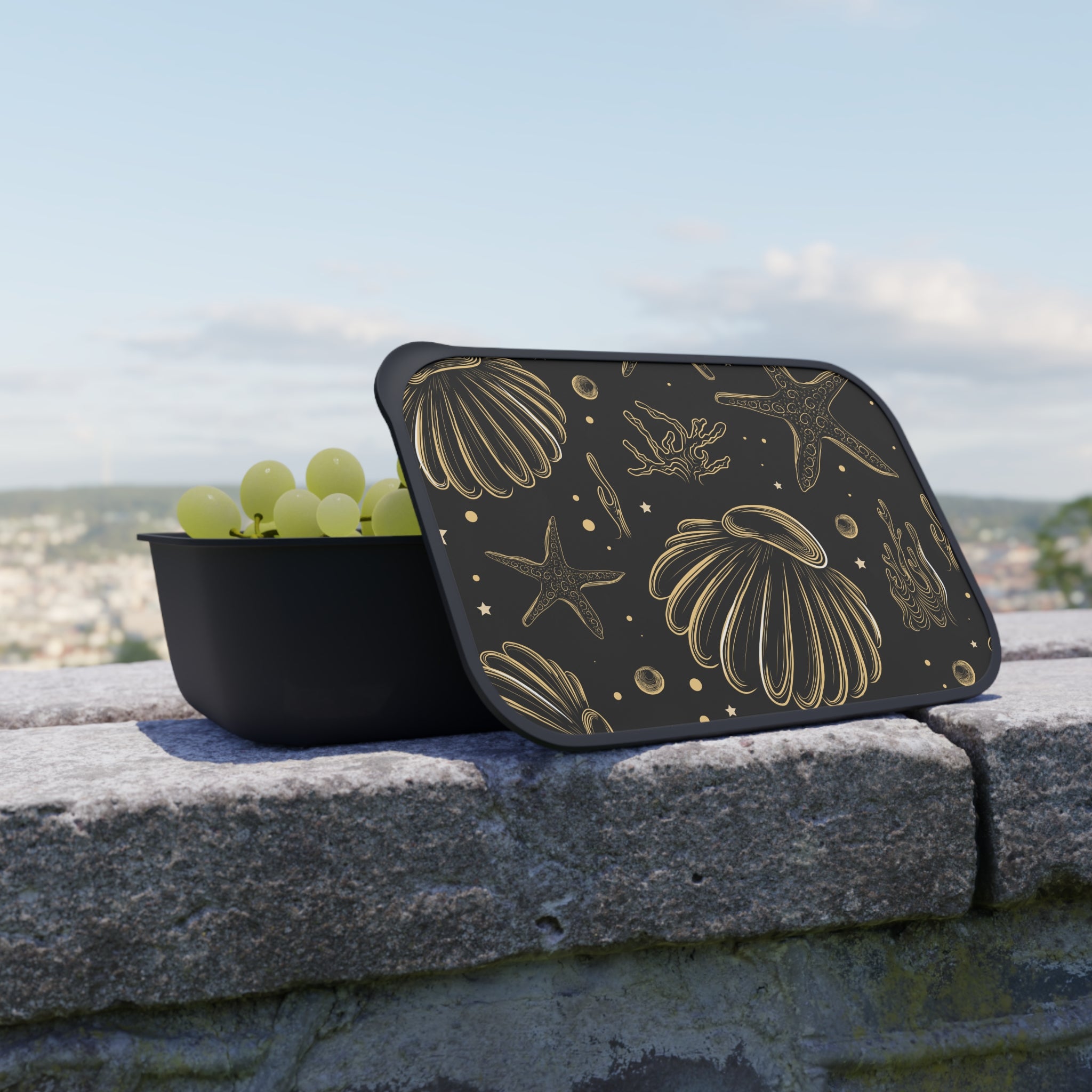 Bento Box Seashell Design
